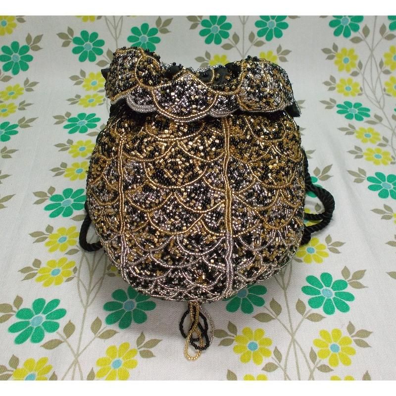 アンティーク マイクロベビービーズ花刺繍レース編巾着バッグ アール