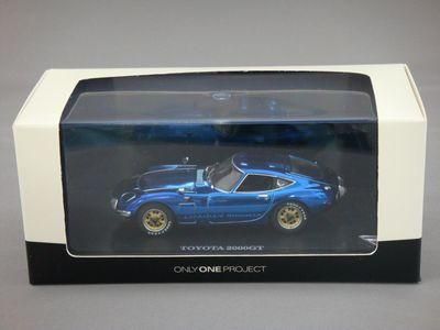 1/43 KYOSHO トヨタ 2000GT （ブルークローム） - ミニカーショップ