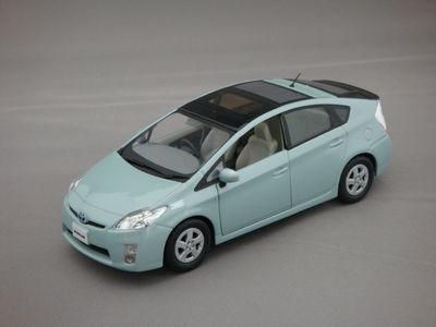 トヨタ プリウス カラーサンプル アクアブルー Amazon | 1/30 ミニカー