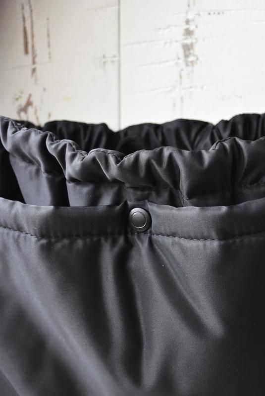 定番ブラック迷彩キャリーバッグ - 犬服のPUERTO