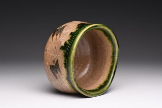 鳴海織部 ぐい呑 佐々木正 佐々木正 鳴海織部ぐい呑 共箱、共布、栞