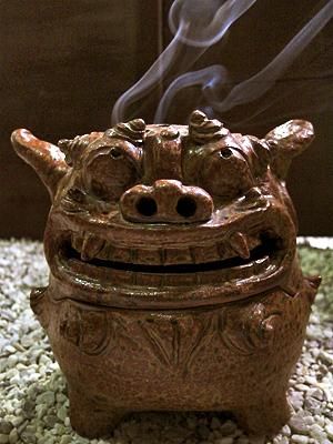 香炉シーサー - 喜器 (kiki)沖縄の器(やちむん) 琉球ガラス 雑貨の通販