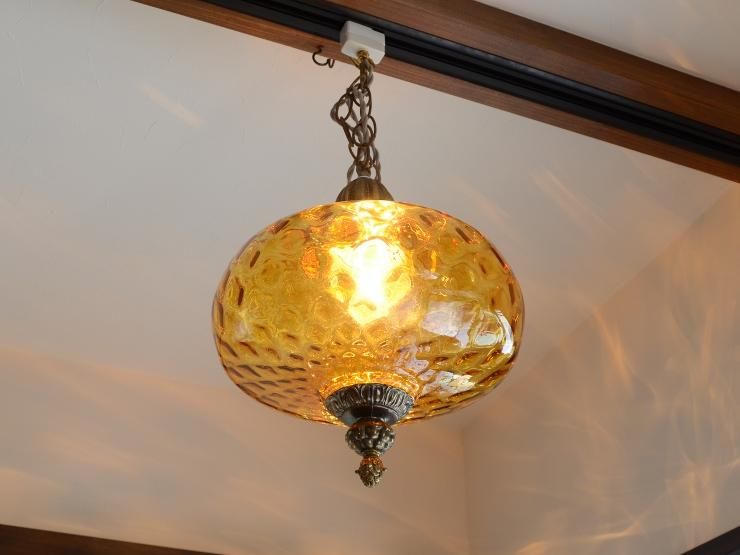 ヴィンテージ アンバーガラス ペンダントランプ｜アンティーク照明