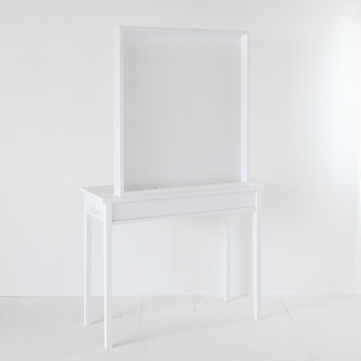 Aisha様 専用 コレクション ホワイト木製ドレッサー・両面 椅子2個つき