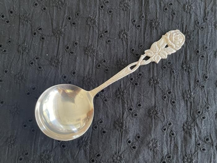 ヒルデスハイムローズ・シュガースプーン - アンティークと薔薇雑貨の