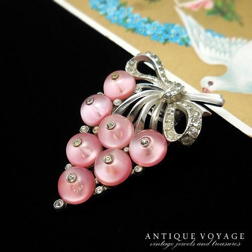 TRIFARI（トリファリ）☆シューボタン・リボンブーケ葡萄の