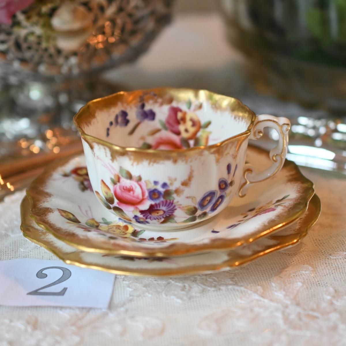 ヴィクトリア時代後期 ハマースレイ ドレスデンスプレイ 小さなティー