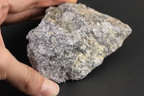 半*ル様 グリーントルマリン 原石 鉱物標本 天然石 834 半*ル様