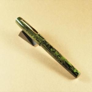 黄緑 - 手作りエボナイト万年筆 笑暮屋（えぼや）オンラインショップ