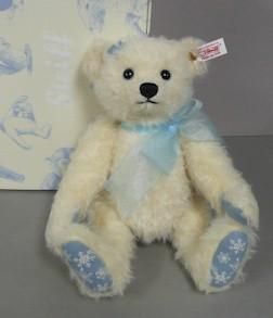 シュタイフ【steiff】テディベア レットイットスノー 30cm EAN682667
