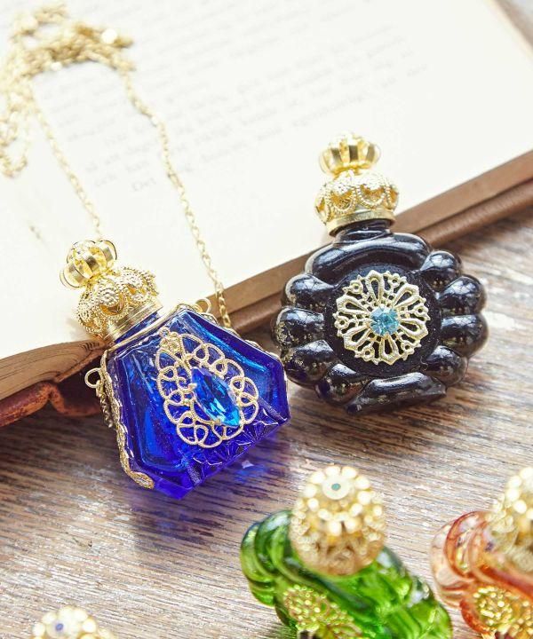 チェコ製輸入品】ボヘミアガラス香水瓶ペンダント - COCO_LONDON 横浜