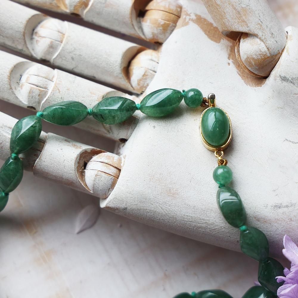 本翡翠 透彫ネックレストップ 11g 東Y7-1114☆2F 綺麗柄入りひすい