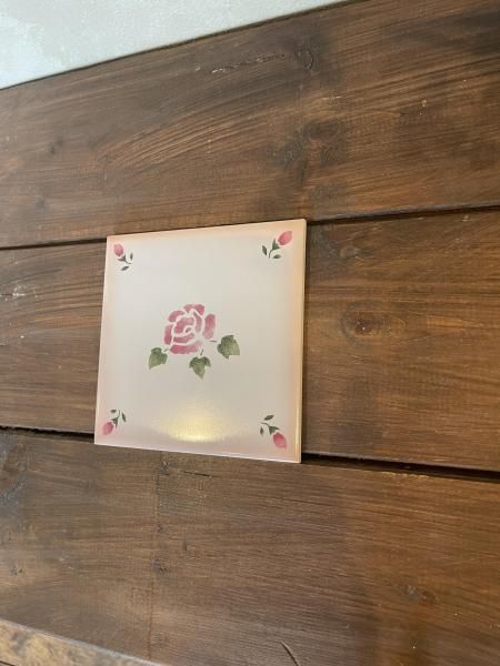 マニー陶器タイル | ローズとつぼみ - おうちデコ雑貨のお店Larasaraca