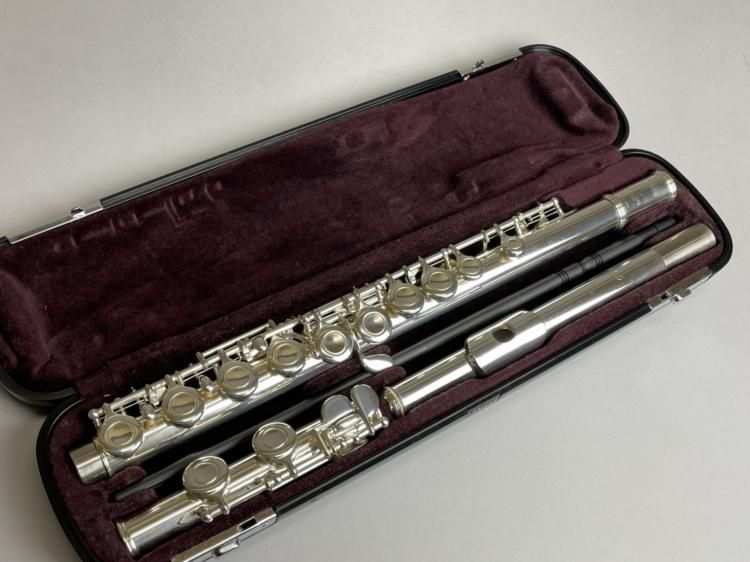 フルート 調整済 ヤマハ YFL211（Eメカ仕様） フルート 調整済 ヤマハ