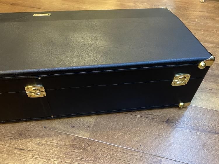 セルマー テナーサックスハードケース 純正 新品同様 鍵付き（バード