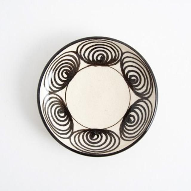 瀬戸焼馬の目皿 [B25498] 瀬戸焼馬の目皿 [B25498] 瀬戸焼馬の目皿