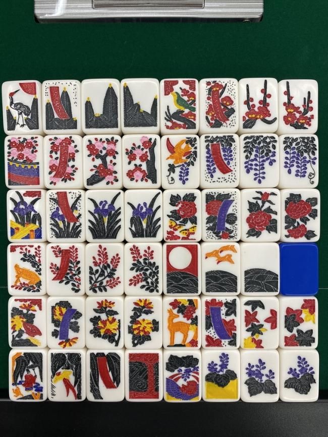 彫刻＆手塗り仕上げ 全自動麻雀卓MJ-REVO SEでご利用いただける花札牌