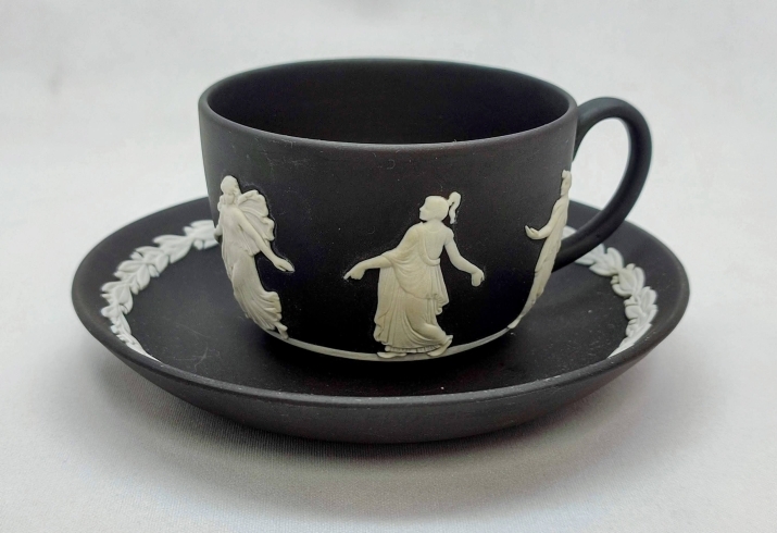 ☆販売のご紹介☆ ウェッジウッド ジャスパーウェア ダンシングアワー