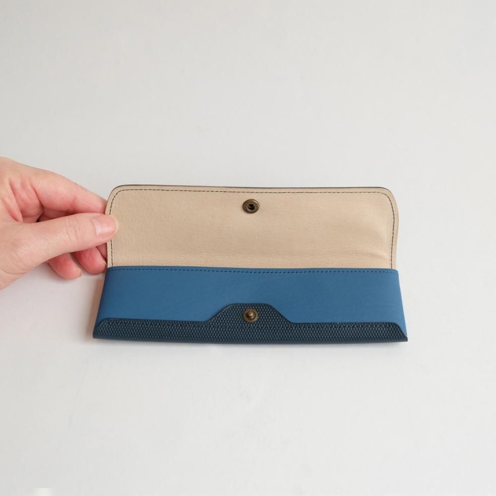 POSTALCO / スリーペンケース - くるみの木