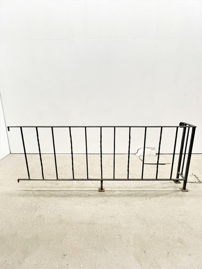 ヴィンテージ アイアン フェンス - アンティーク、ビンテージの