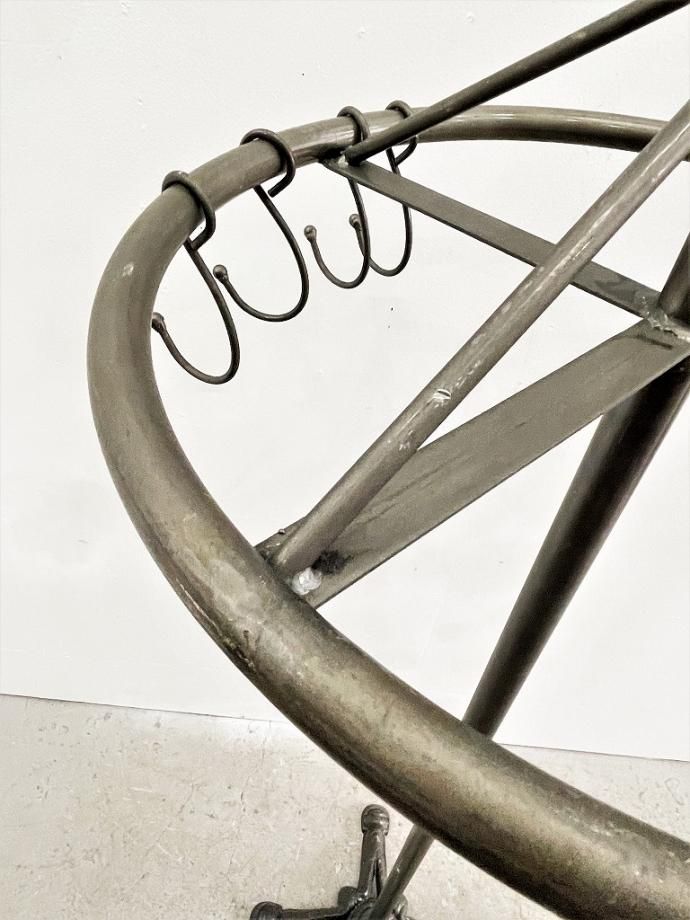 アイアン サークルラック/ハンガーラック - アンティーク、ビンテージ