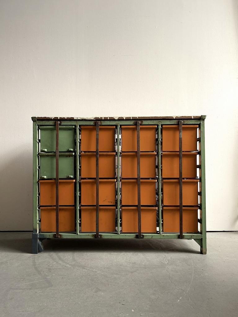 1950-60's ヴィンテージ スチール パーツキャビネット - アンティーク