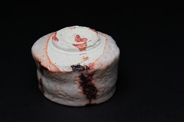 鈴木 都 「 志野ぐい呑 」 酒器 盃 - レトロ ＆アート空間 「 古美術