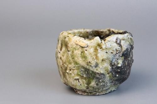 谷本 貴 「 伊賀ぐい呑 」 酒器 盃 - レトロ ＆アート空間 「 古美術