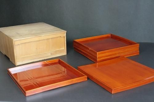 飛騨春慶漆器 「上高弸八寸楔止霞鉋目盆 五客揃」 飛騨国福田製