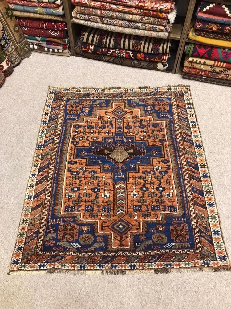 SALE】セミアンティーク絨毯/イラン・シラーズ/トライバルラグ約136