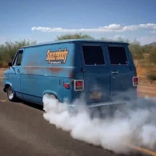 M2マシーン HOBBY EXCLUSIVE 1/64 1973 シボレー バン G10 