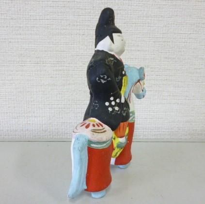No. 0434 小幡土人形・馬乗り天神 細居文蔵 作 - おもちゃばこ 日本土鈴館