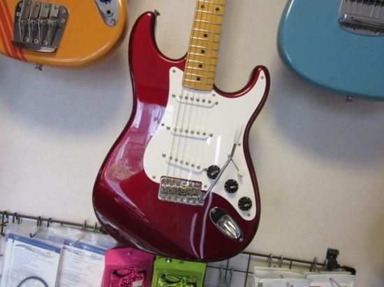 FENDER J ST57M-US 生産完了のミディアムスケール／ダウンサイジング