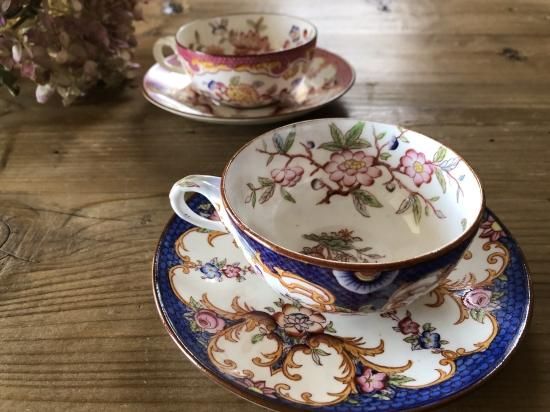 フランス/ サルグミンヌ(SARREGUEMINES) MINTONティーカップ＆ソーサー