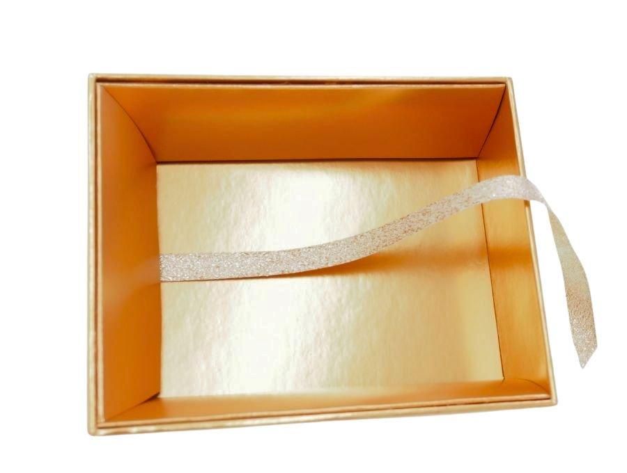 シャネル 空箱 ラッピング ギフトボックス 2021 ホリデー限定