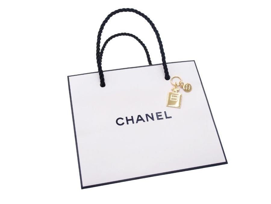 シャネル ラッピングチャーム 2023 ホリデーシーズン限定 フレグランス