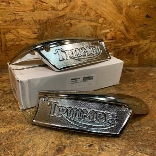 TRIUMPH 旧エンブレムとグリップセット TRIUMPH 旧エンブレムと