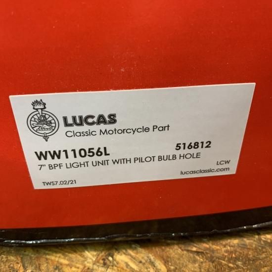 LUCAS ヘッドライトレンズ（7インチ）パイロットあり - トライアンフ