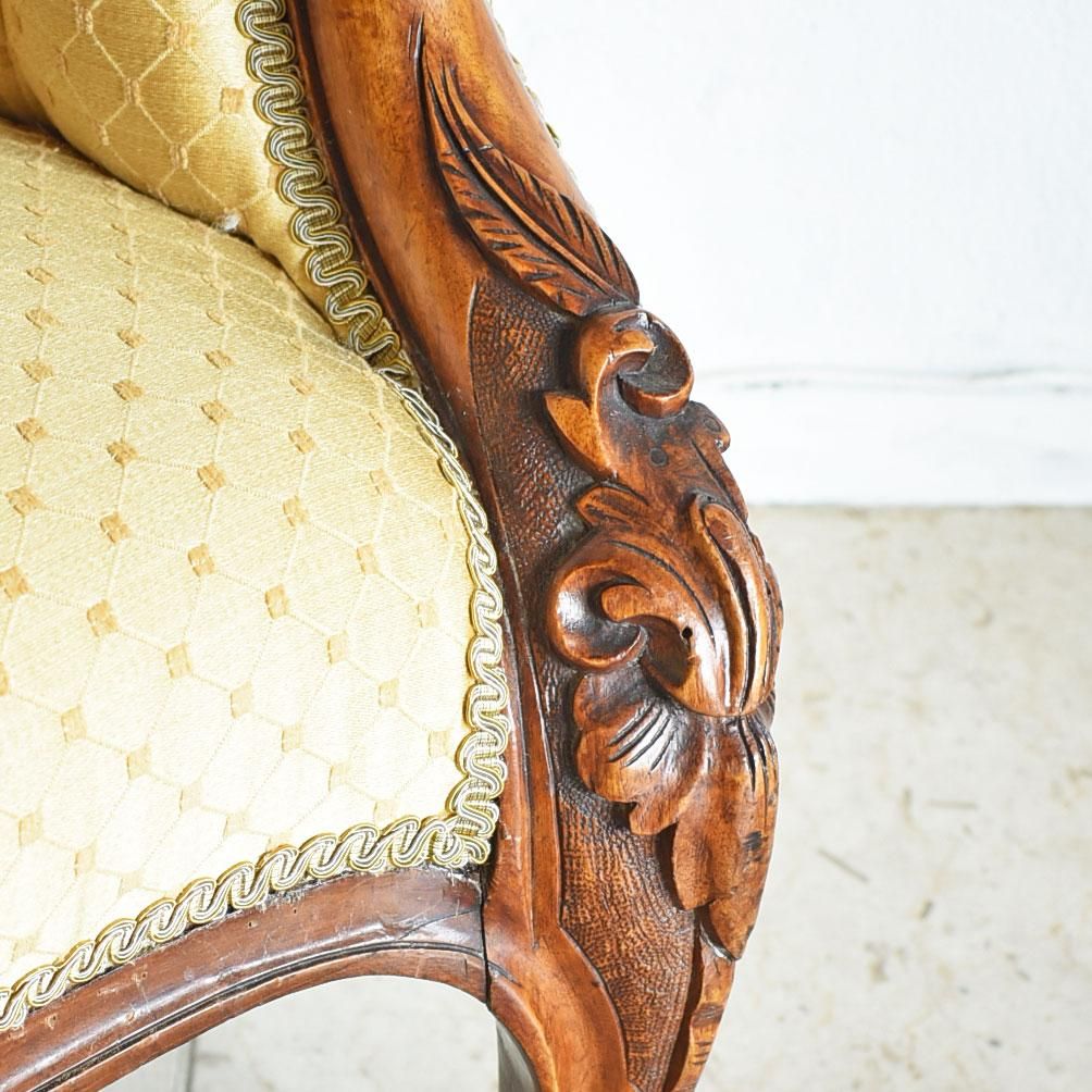 イギリスアンティーク ビクトリアンスタイル オレンジベルベットソファ