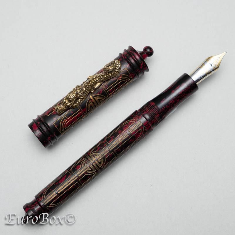 3691◇デュポン◇万年筆◇定価179,300円◇ドラゴン～ギヨシェ彫刻ゴールド