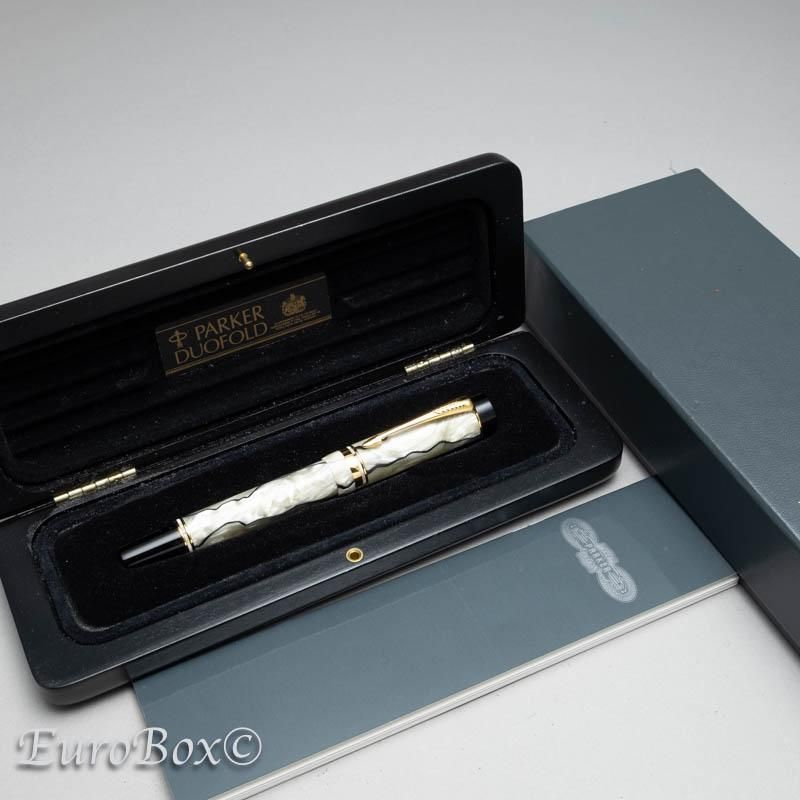 パーカー 万年筆 デュオフォールド センテニアル パール＆ブラック