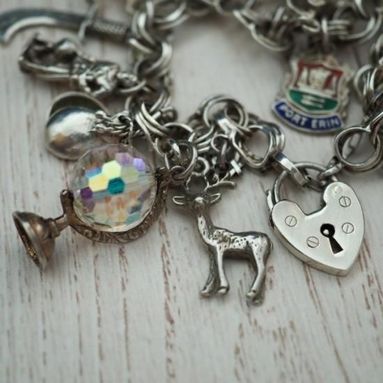 イギリス製 ヴィンテージシルバーチャームブレスレット