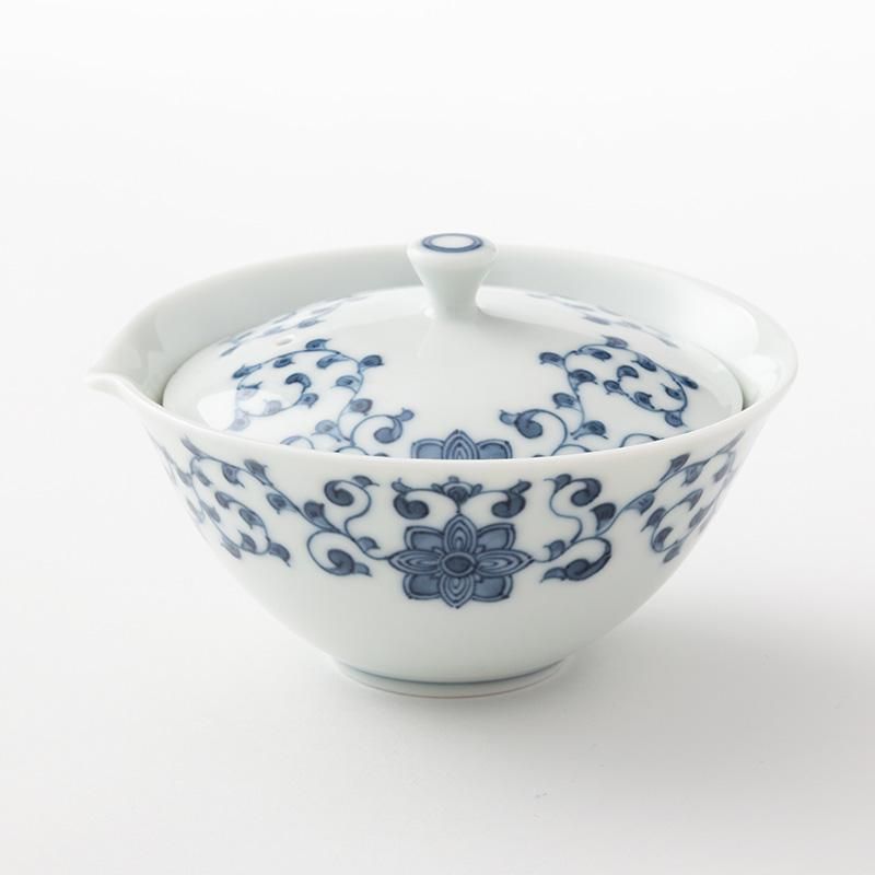 平戸松山窯 宝瓶 花唐草 - いい日になりますように