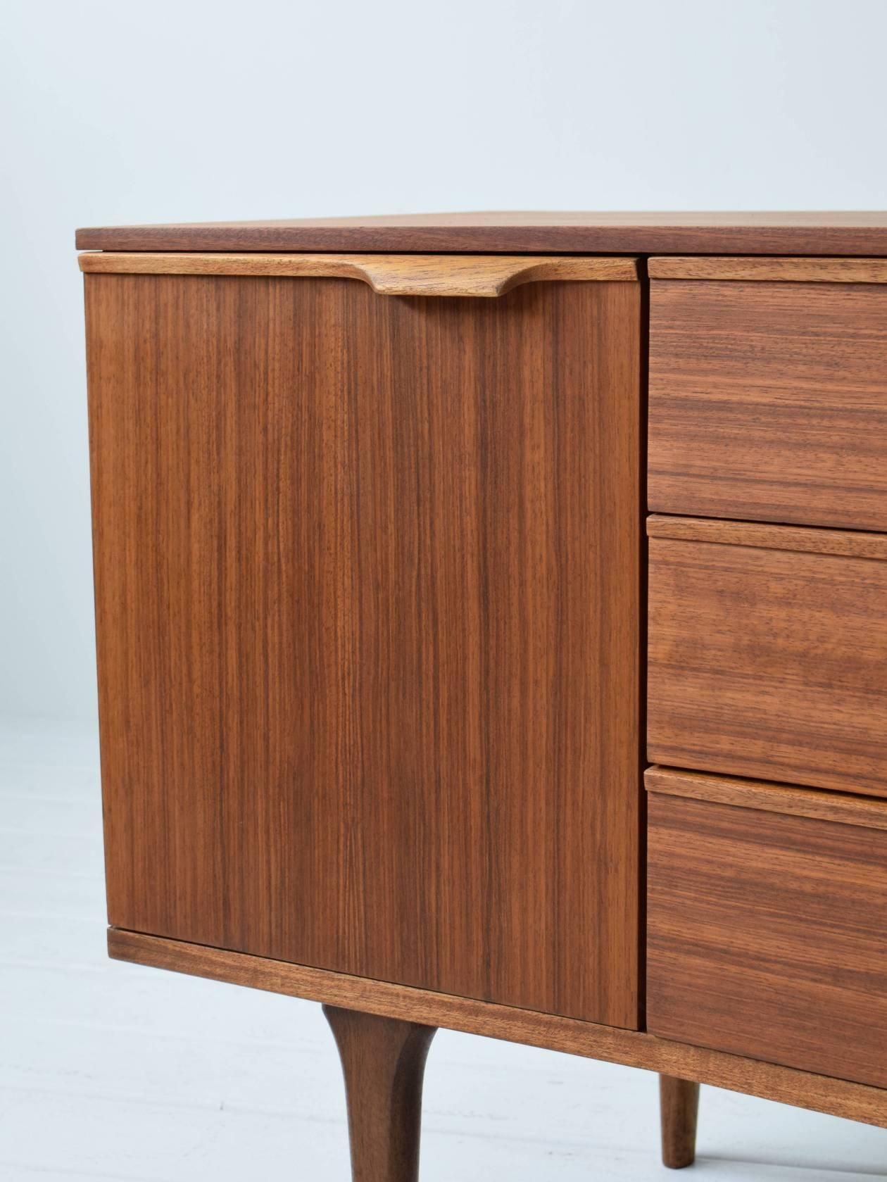 イギリスヴィンテージ Austinsuite サイドボード.2 ミッドセンチュリー