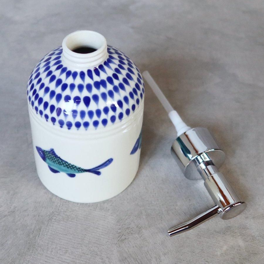 SAKANA ソープディスペンサー ブルー（バッチャン焼き／ベトナム