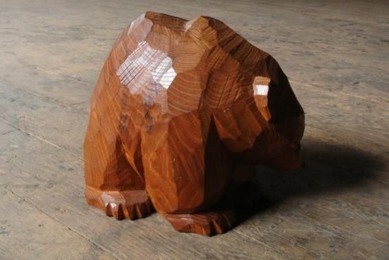 引間二郎】 面彫りクマ 木彫り熊 やくも印あり 引間二郎】 面彫りクマ