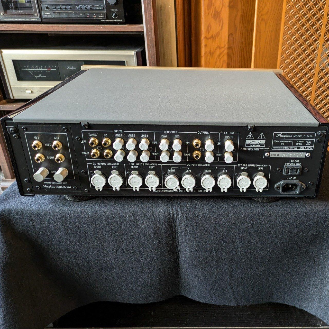 楠*雄様 Accuphase C-2410 コントロールアンプ Accuphase C-2410