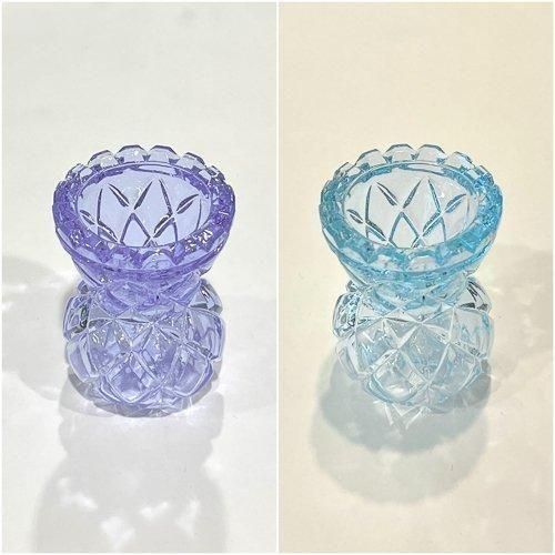 チェコスロヴァキア ボヘミアガラスの花瓶 アレキサンドライトガラス