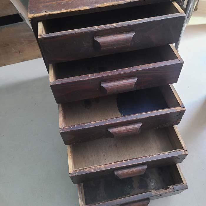昭和レトロ・古家具・古道具・木製・小引き出し・5段チェスト | 旅する