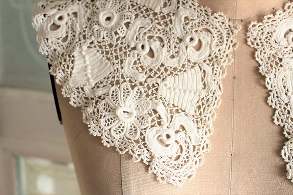 英国アンティーク、アイリッシュクロッシェレースのレース付け襟